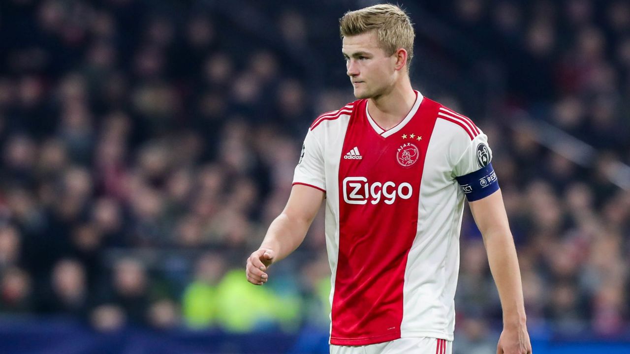 曼城频繁利 曼城频繁利