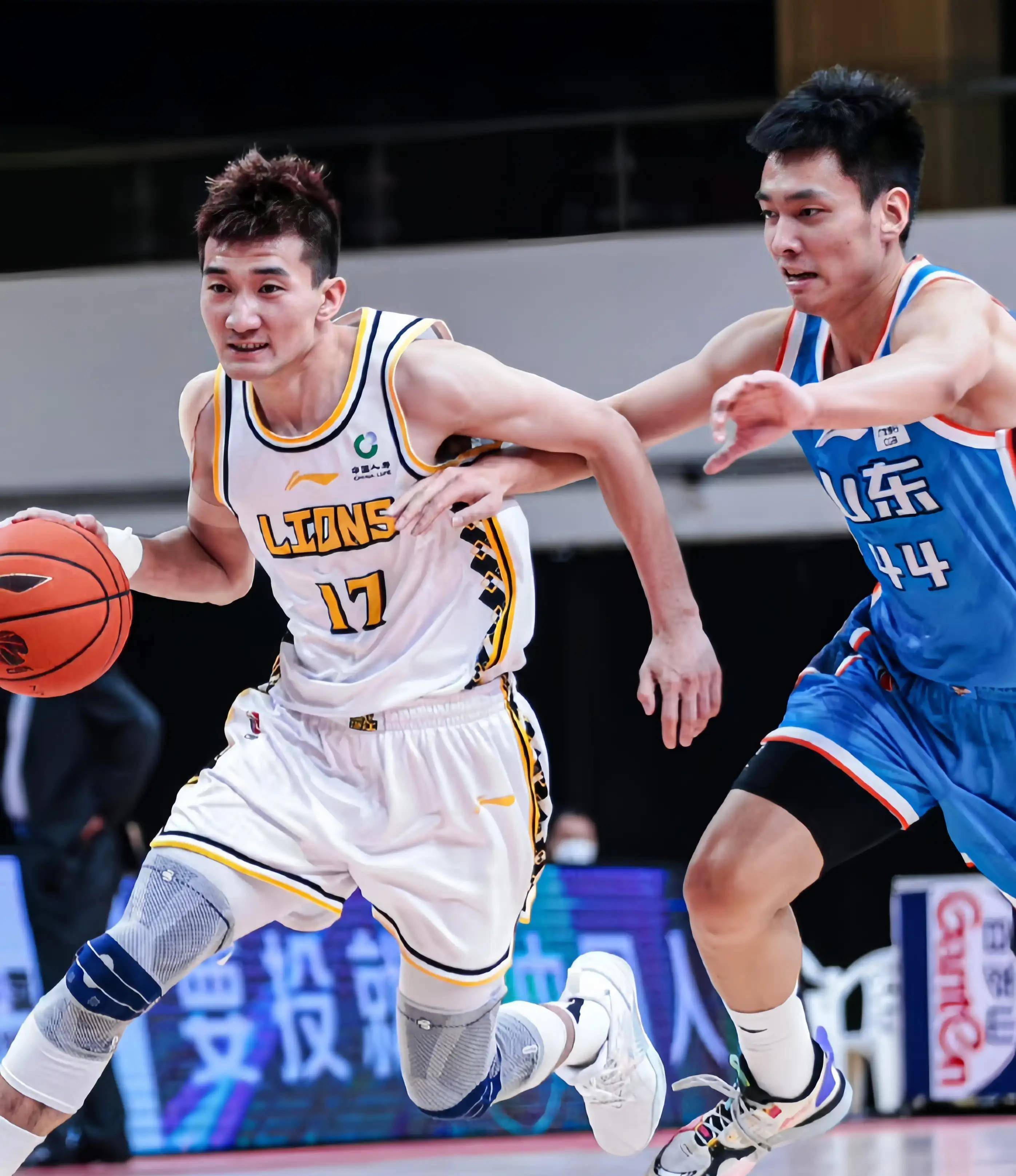 沉重的打击 沉重的打击