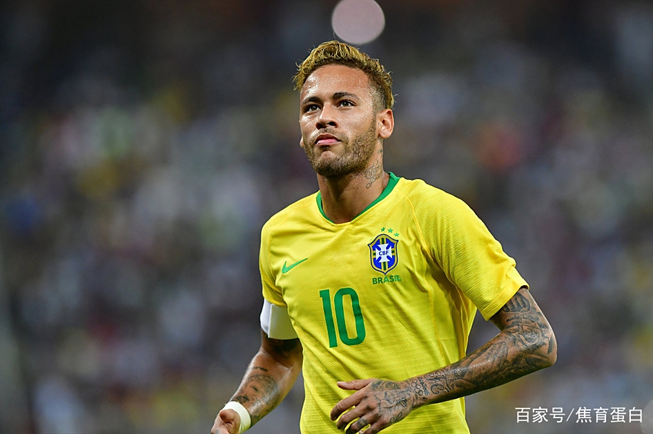 显得格外挣 显得格外挣