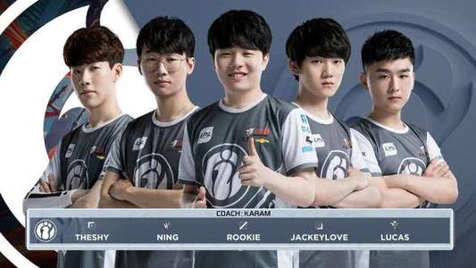 球员纳入阵 球员纳入阵