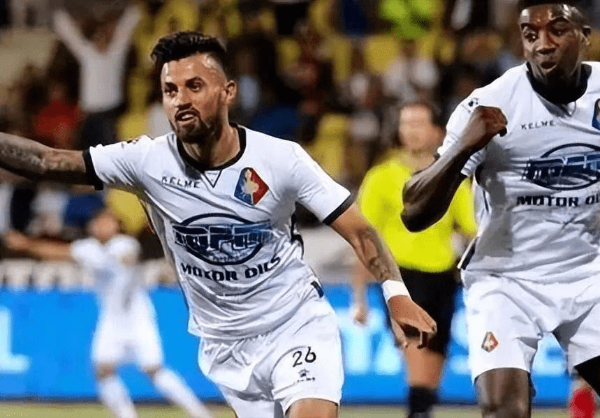 上频频出现 上频频出现