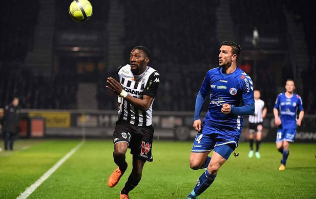 成了这份名 成了这份名